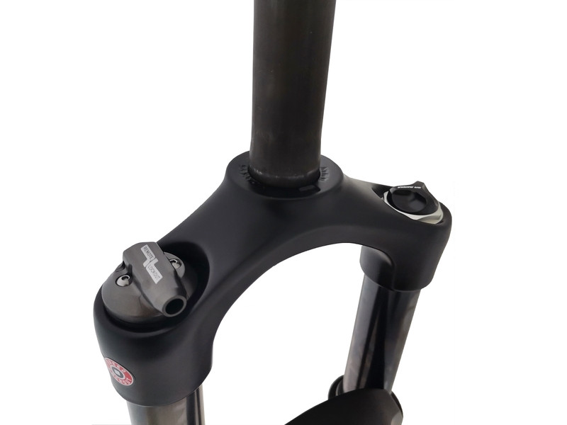 26167-vidlodprsuntour-sf15-xcr-air-rlr-ds-15qlc32-29100mm-l208mm-oem-09f8130c0b33db60fe9548c696672f3d