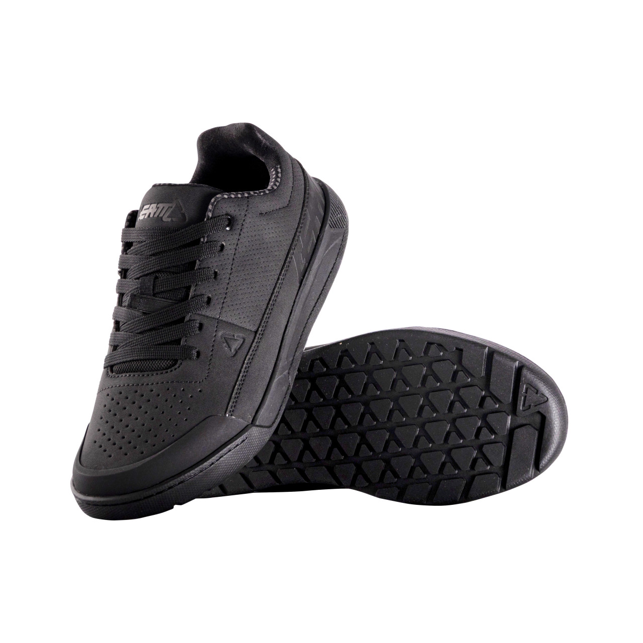 30484-leatt-cyklisticka-obuv-flat-20-women-black-v26-7333d76816e4a83228f9243ef2b43739