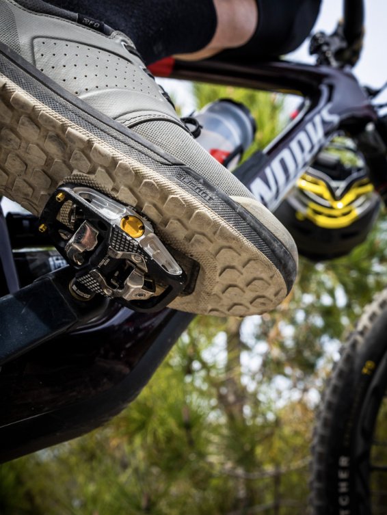 mtb-pedaly-look-x-track-en-rage-ti-black_2_o