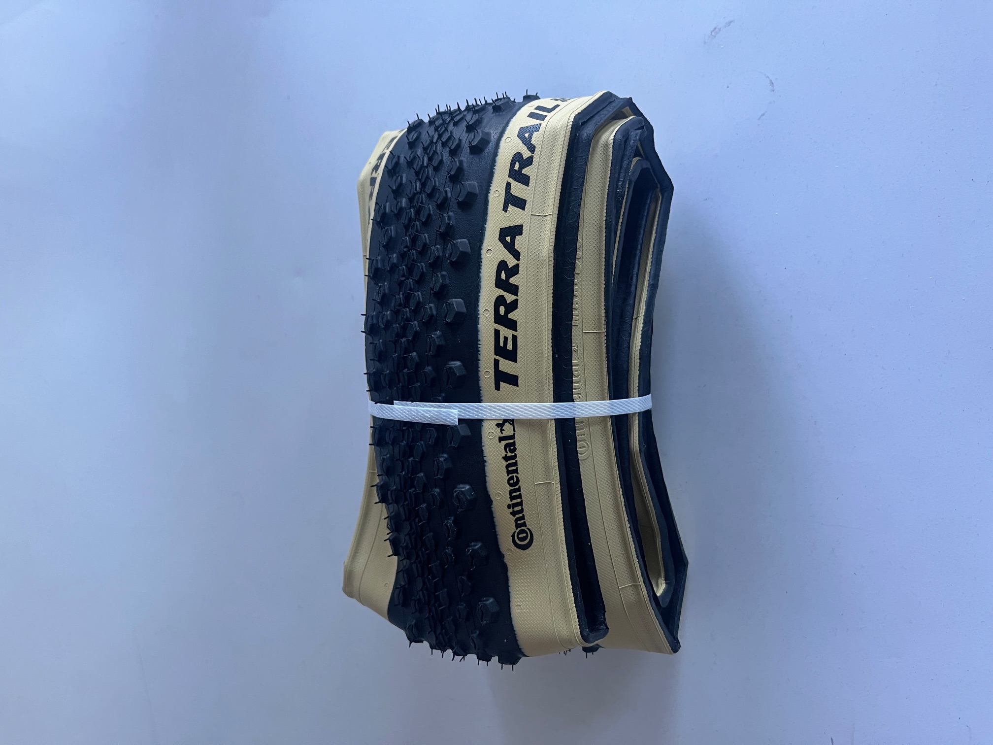 plast-continental-terra-trail-protection-sl-kevlar-cream-700x40c_1_o