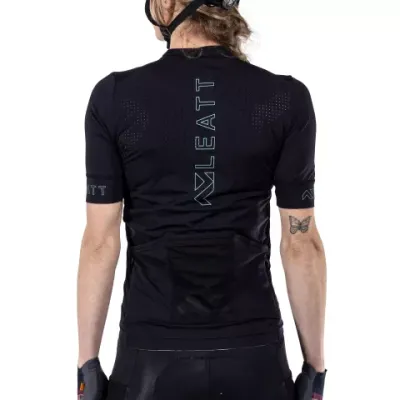 leatt_2025_jerseymtb_50endurancewmn_black_back_5025103420_1_686b7fd386eb4
