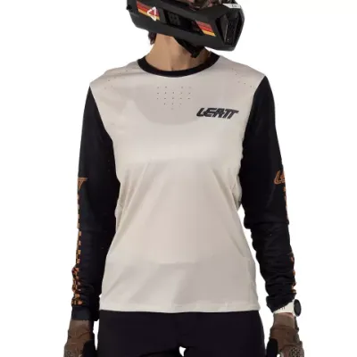 leatt_jersey_womenenduro40_cream_front-close_5025107700_686b8f2c06129
