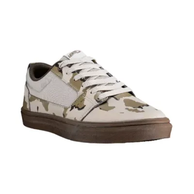 leatt_shoe_10_flat_desert_iso_3025106400_1_68595390cb590