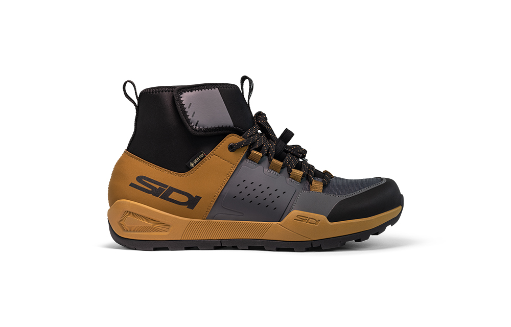zimni-tretry-sidi-atomus-mid-gtx-harvest-grey_1_o
